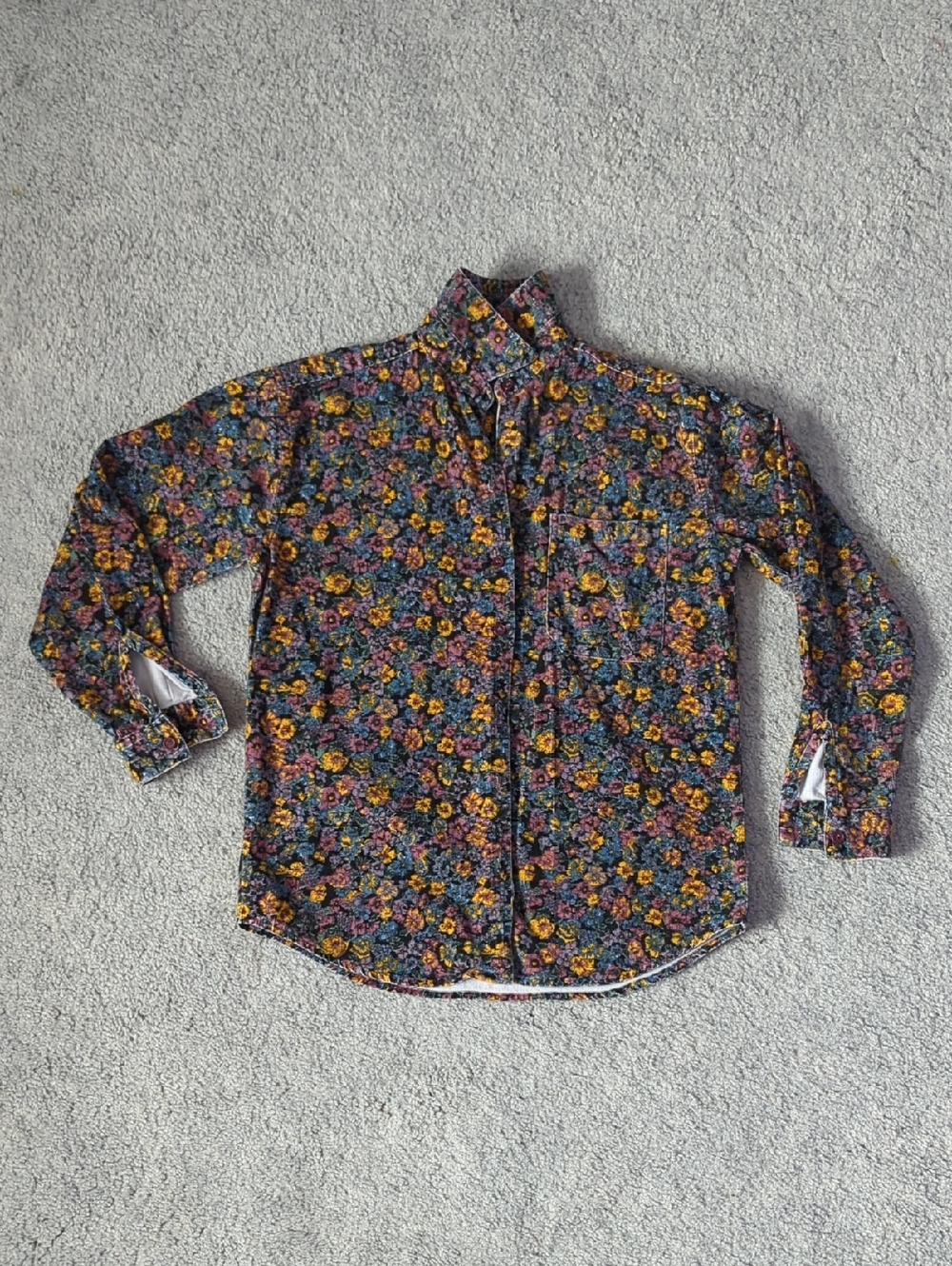 Razzle Dazzle Floral Button-Up Shirt in Multicolor